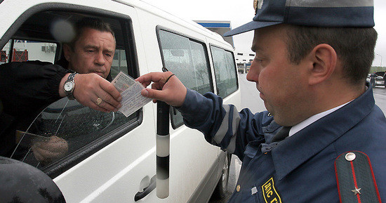 Оформить водительские права иностранцу в Санкт-Петербурге